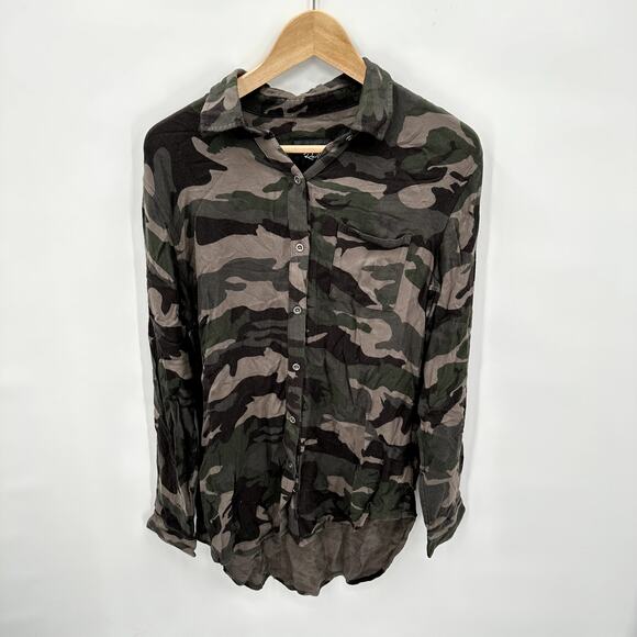 RAILS Evereve NWT Jordin Camo Rayon Button Down Shirt // S - Picture 5 of 13